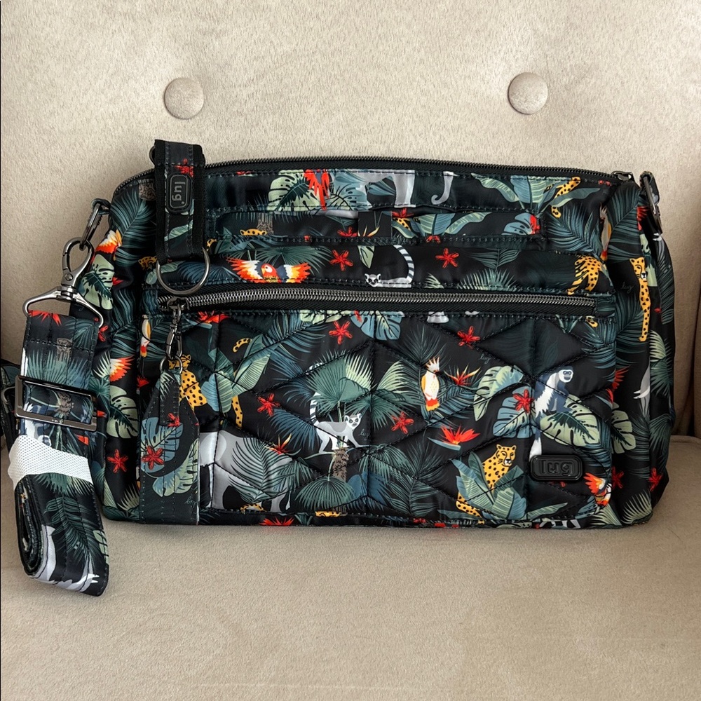 EUC Lug Stretch Crossbody Bag in Wildlife Black